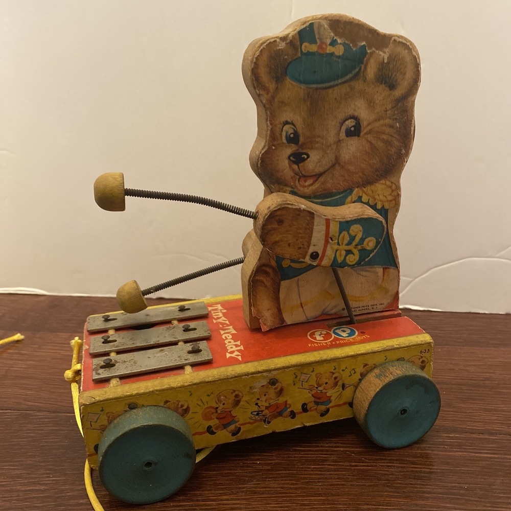 Vintage Fisher Price #635 TINY TEDDY Wooden Pull Toy BEAR Playing Xylophone 1962